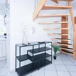 Alfa 3zi-maisonette 6 Personen Zuffenhausen Nahe Porsche & Bosch L Wifi & Smarttv I 3br 4 Beds I Kitchen I Bathroom & Wc Appartamento *