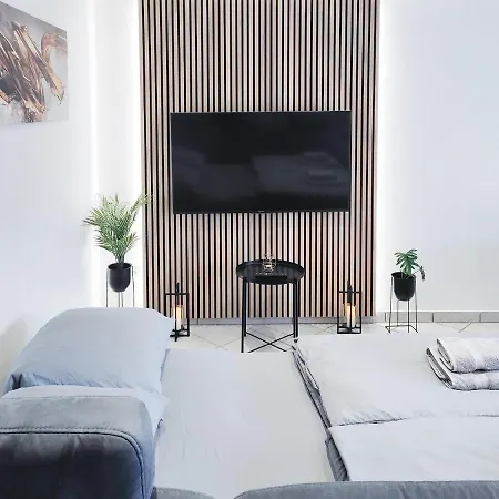 Alfa 3zi-maisonette 6 Personen Zuffenhausen Nahe Porsche & Bosch L Wifi & Smarttv I 3br 4 Beds I Kitchen I Bathroom & Wc 公寓 *