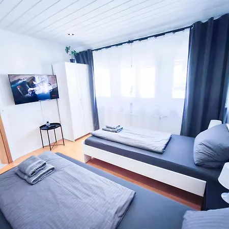 Alfa 3zi-maisonette 6 Personen Zuffenhausen Nahe Porsche & Bosch L Wifi & Smarttv I 3br 4 Beds I Kitchen I Bathroom & Wc Apartment